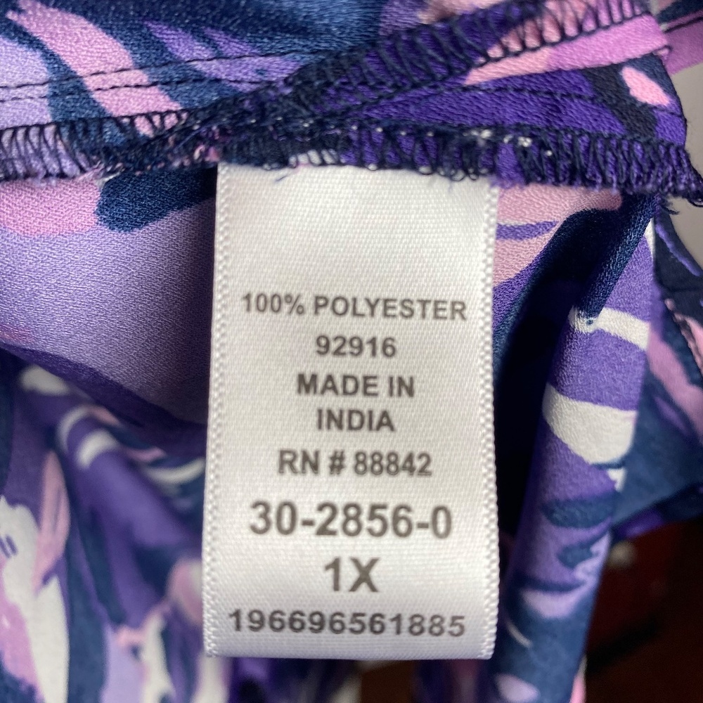 Catherines Womenʻs Plus Size Purple | Pink 3/4 Sleeve Button Down Blouse 1X - Picture 8 of 8
